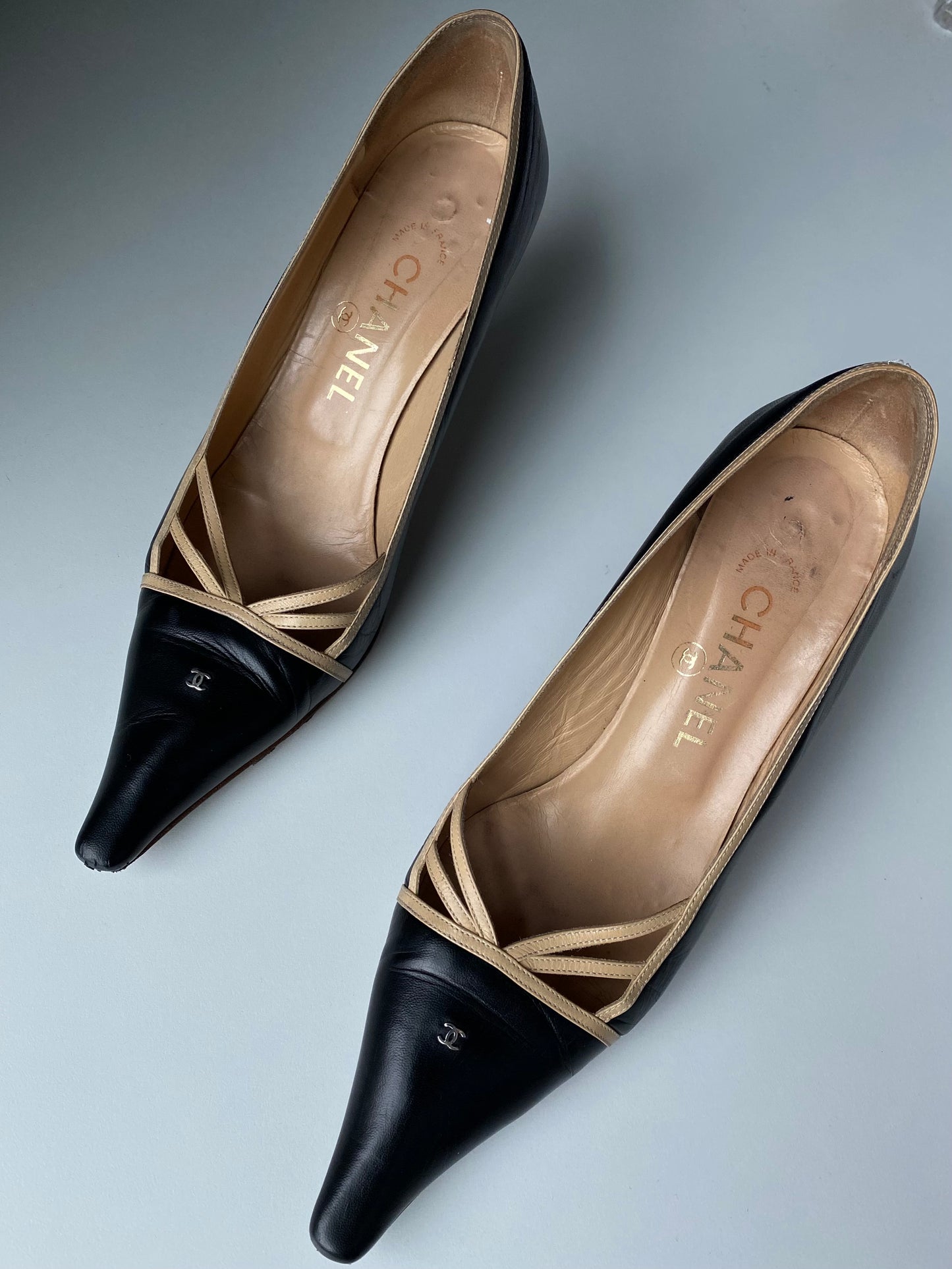 Chanel Black & Nude Leather Pumps Size 7