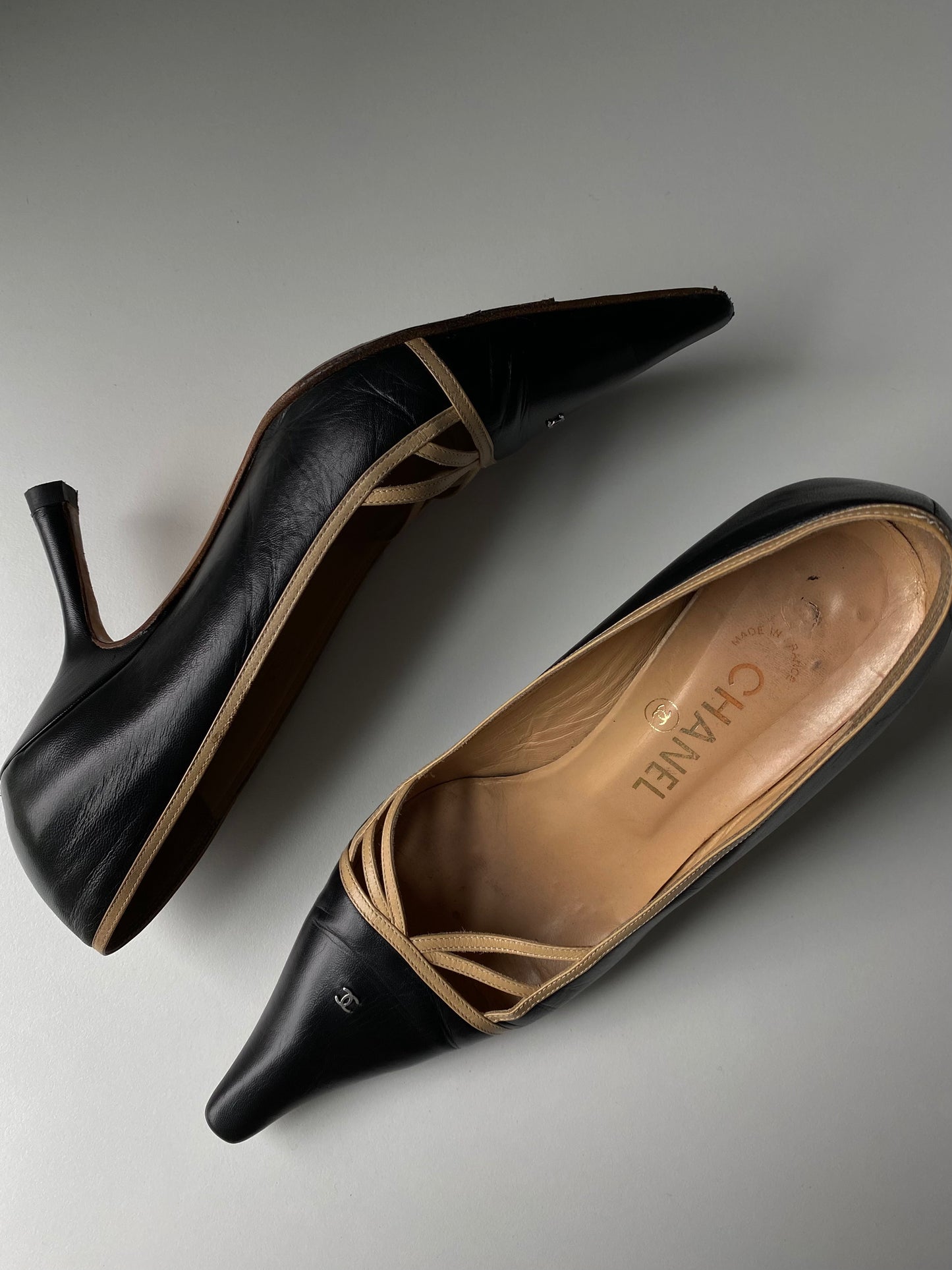 Chanel Black & Nude Leather Pumps Size 7