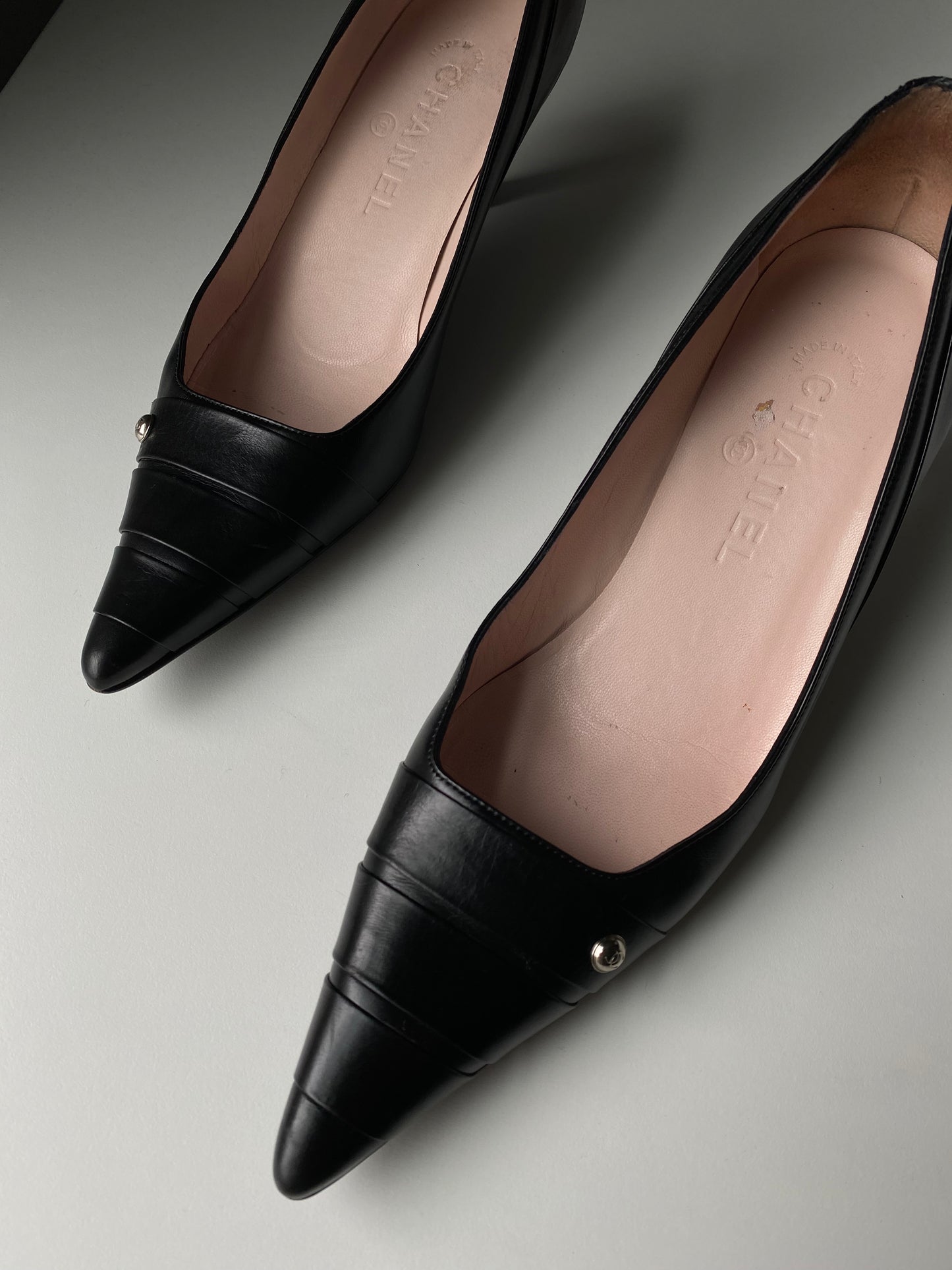 Chanel Black Leather Pumps Size 8.5