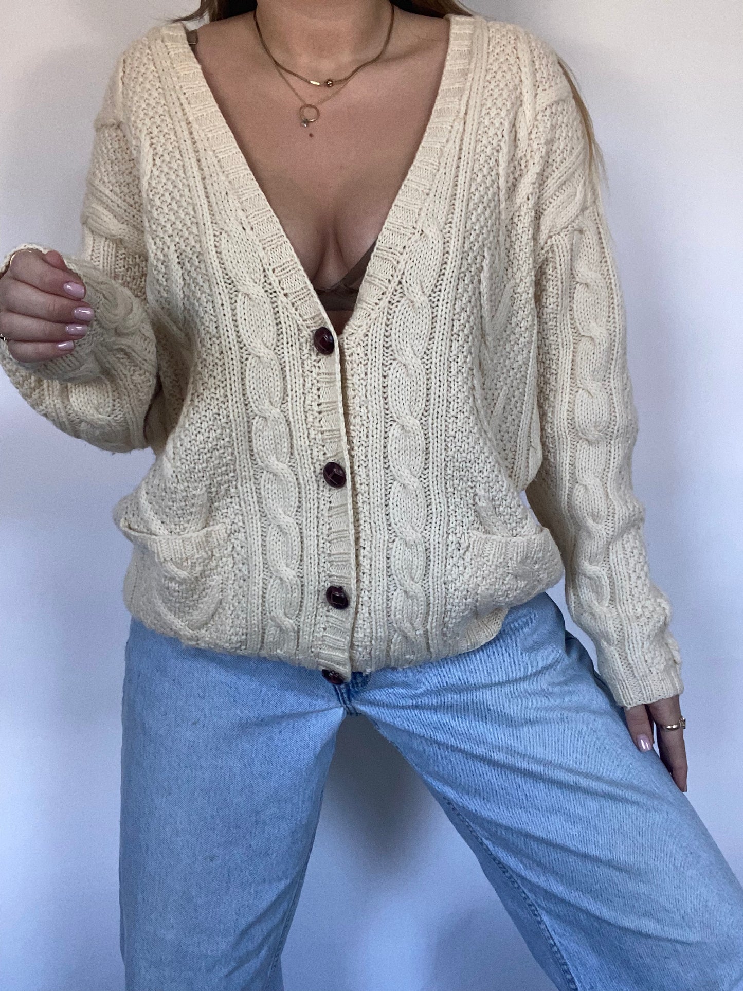 Chunky Cable Knit Cardigan Size M/L