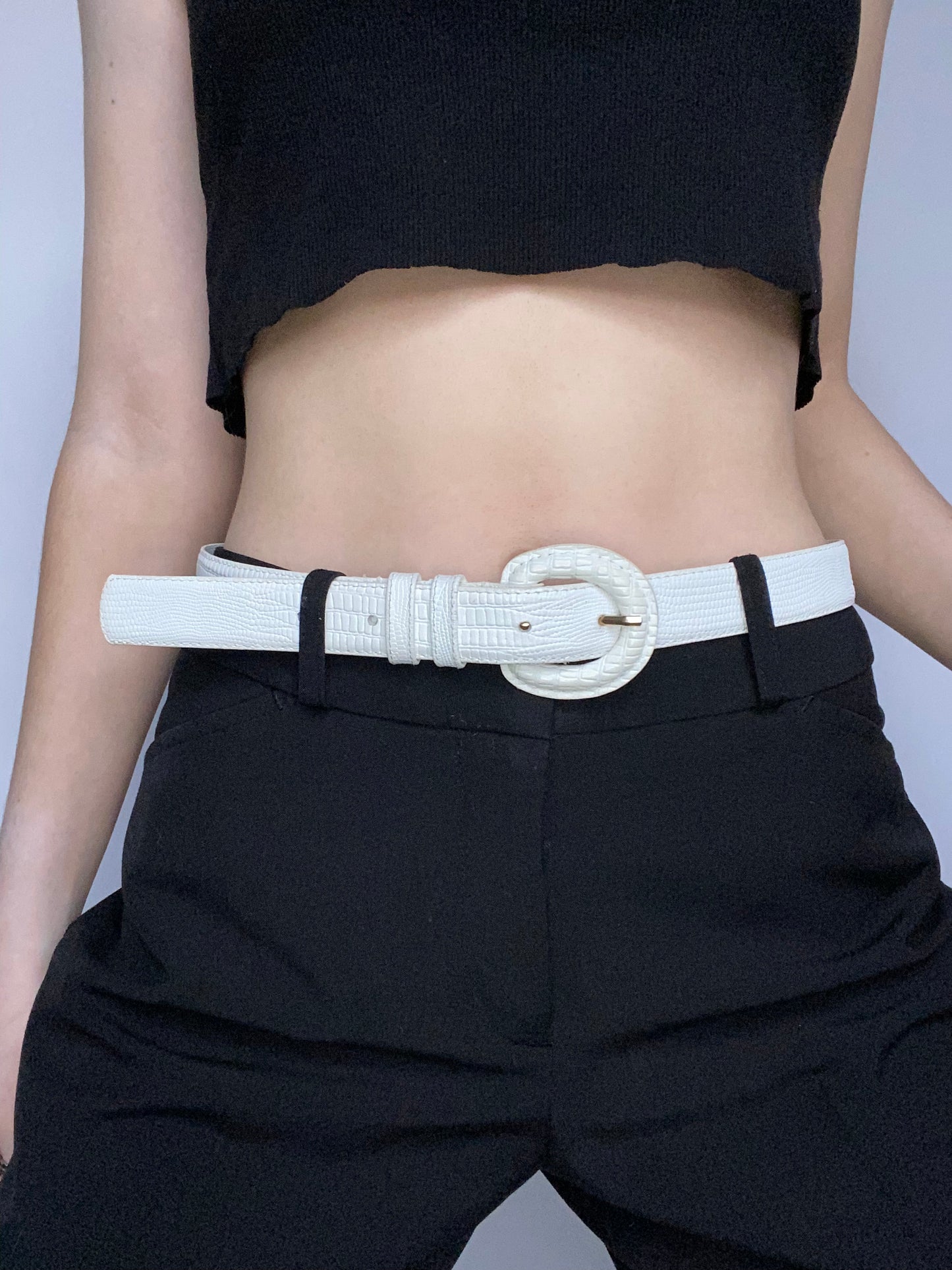 White Textured Leather Belt Size M/L