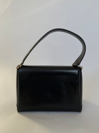 Gucci G Turn Lock Leather Bag
