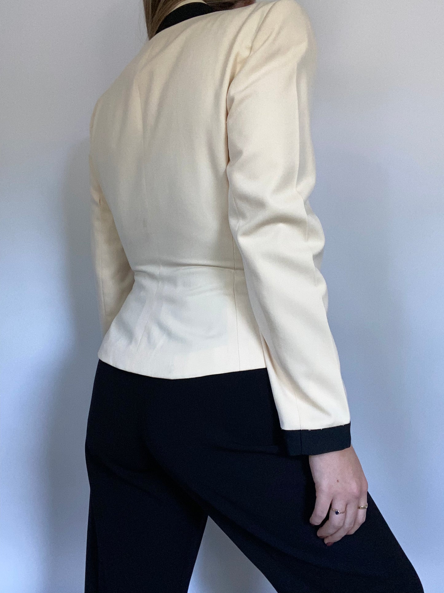 Christian Dior Feminine Ivory Blazer Size S/M