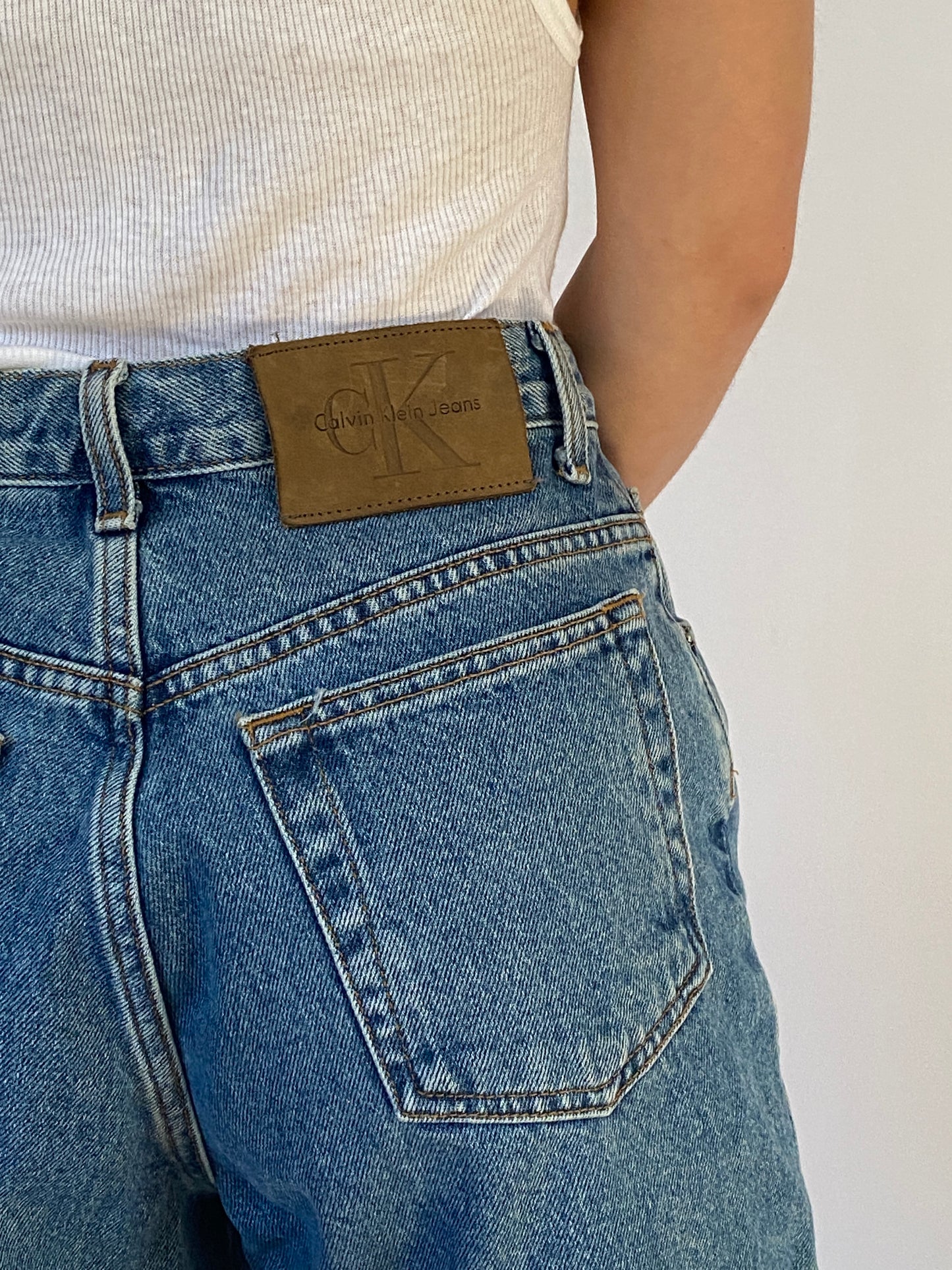 Calvin Klein Denim Shorts Size 25