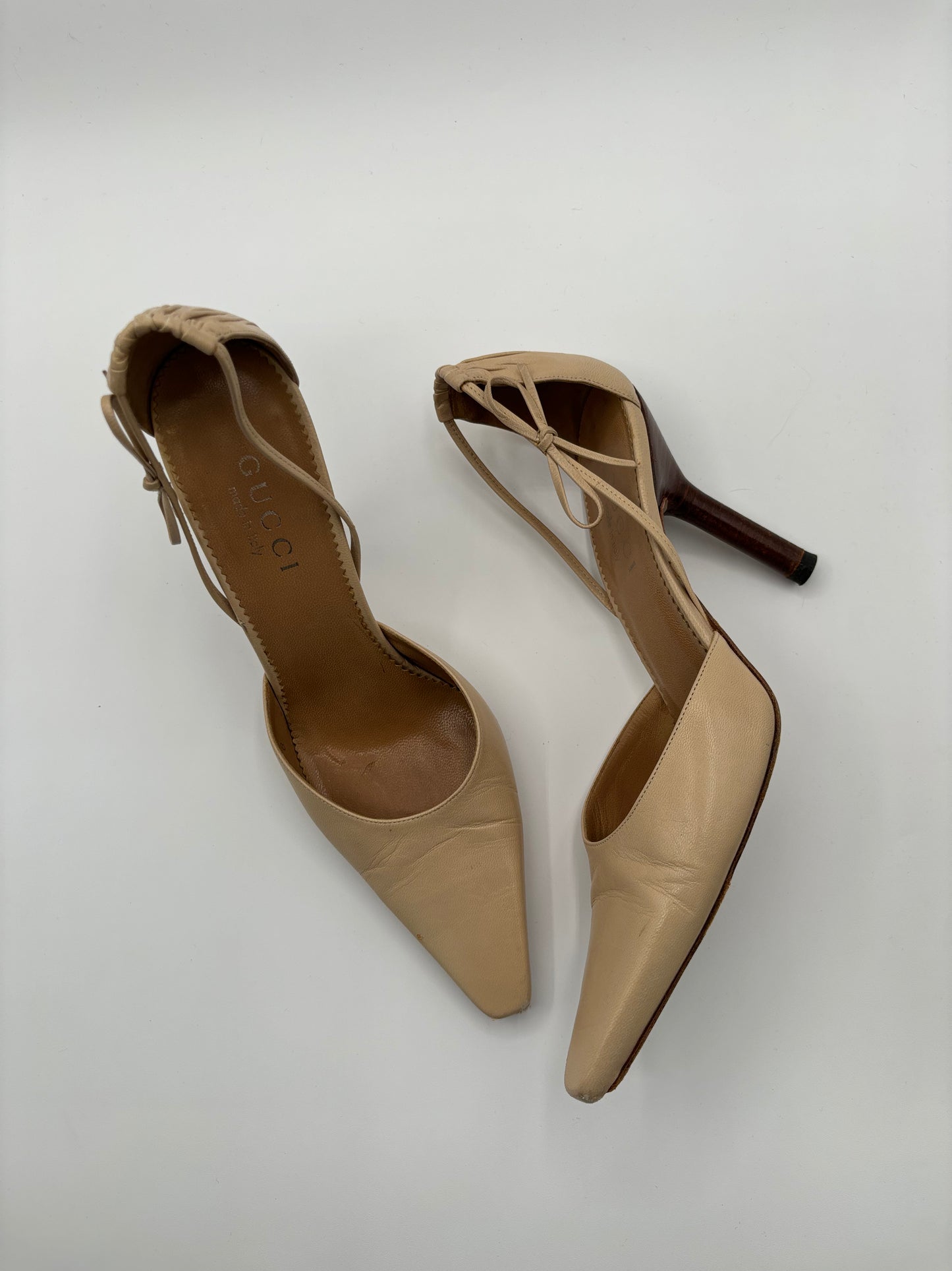 Gucci Nude Leather D'Orsay Pumps Size 7