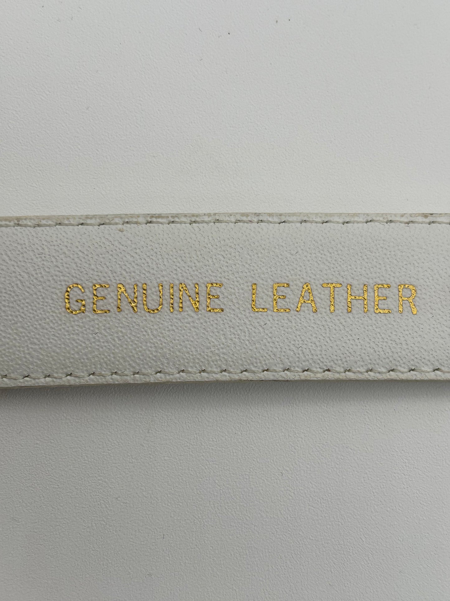 White Textured Leather Belt Size M/L