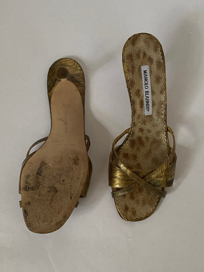 Manolo Blahnik Metallic Kitten Heel Mules Size 8